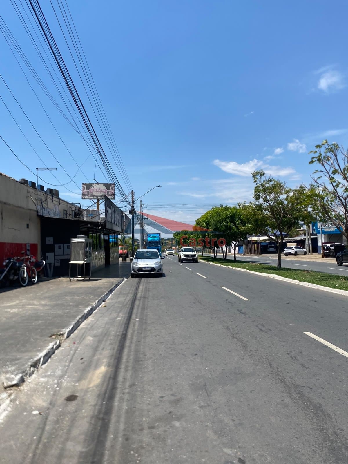 Casa comercial para alugar, setor Jardim Monte Serrat - Aparecida de Goiânia: foto 3