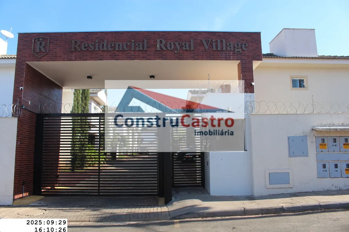Sobrado em Condomínio de 3 Quartos À Venda, Jardim Imperial: foto 1