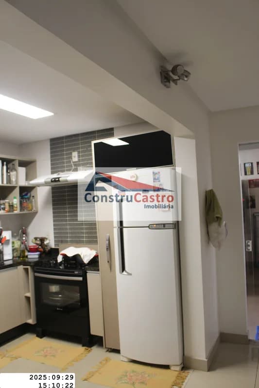 Sobrado em Condomínio de 3 Quartos À Venda, Jardim Imperial: foto 9