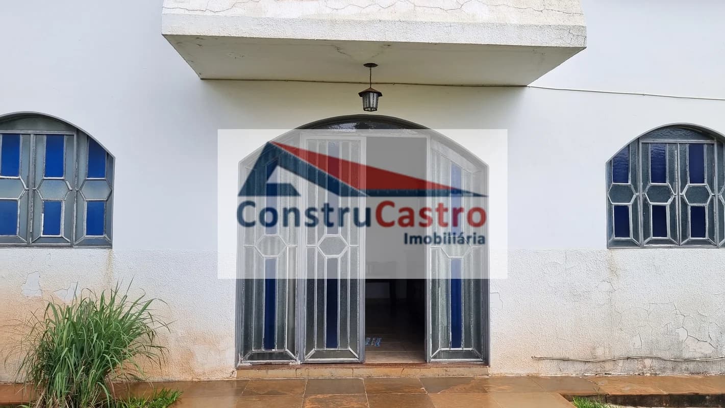 Sobrado de 5 Quartos À Venda, Setor Bueno: foto 2