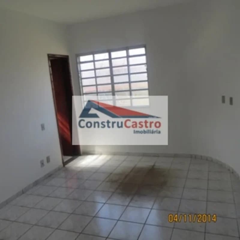 Sobrado de 3 Quartos À Venda, Setor Perim: foto 10